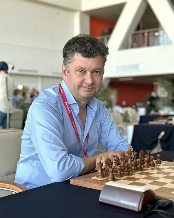 Тутурин Сергей Викторович — основатель клуба «Ход вперед»